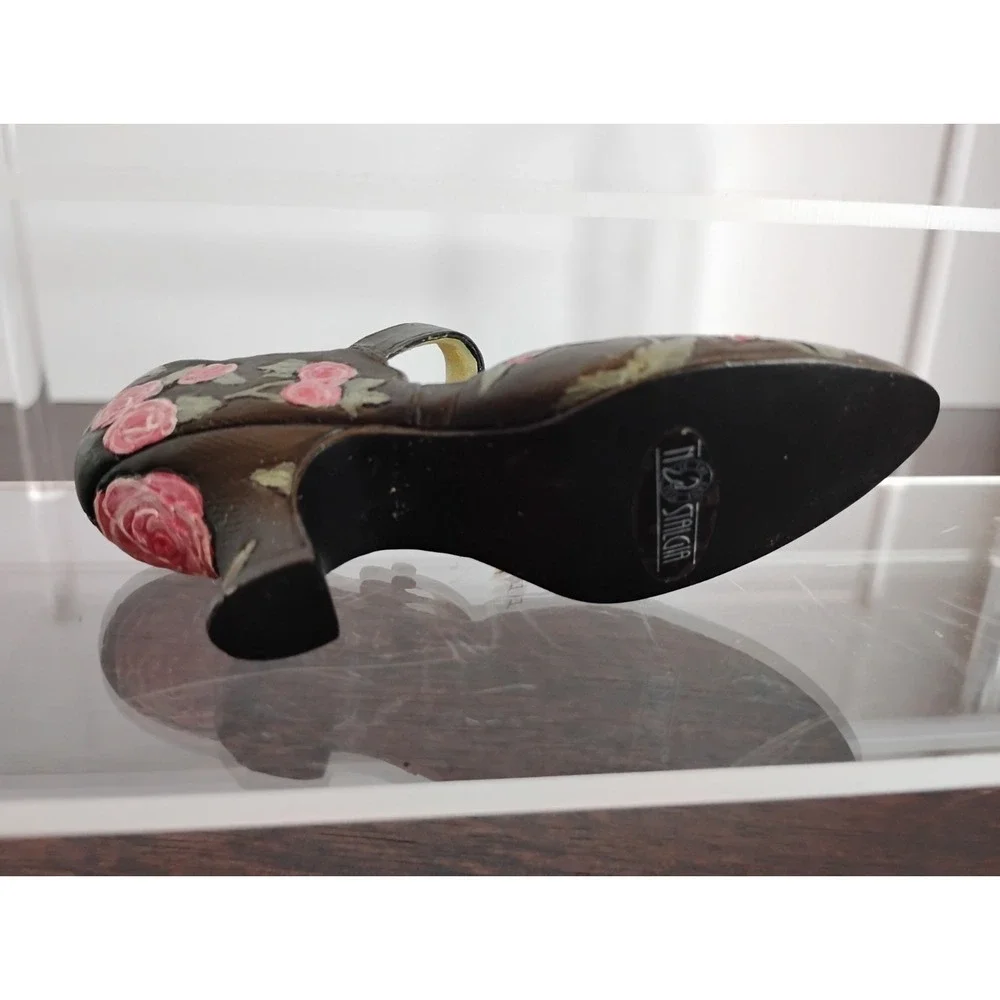 If The Shoe Fits Nostalgia Collectible Decorative Shoe Resin Rose High Heel